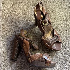 Naughty Monkey platform sandals